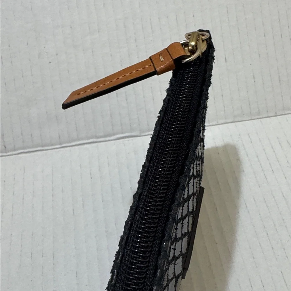 NEW Dooney & Bourke Python Snakeskin Embossed Leather Small Zipper Black Wallet - Picture 3 of 7